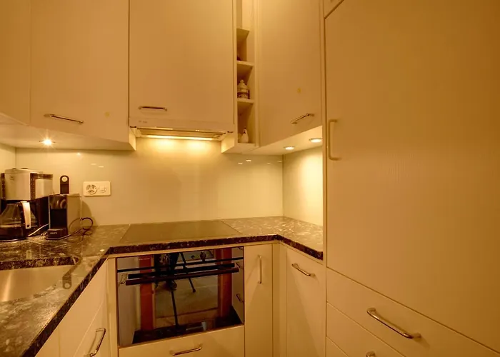 Chesa Munteratsch 2-zimmerwohnung 302 Typ E *