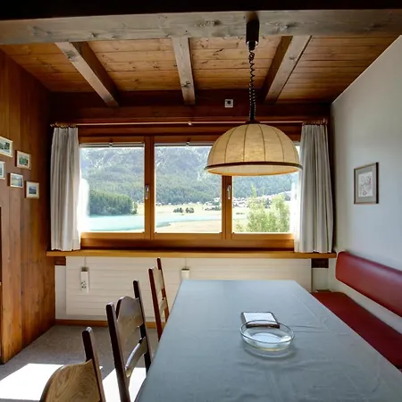 Chesa Munteratsch 2-zimmerwohnung 302 Typ E アパート *